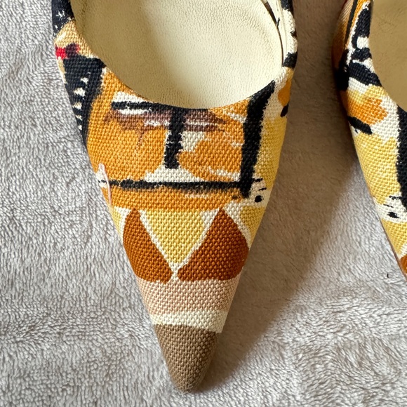 RARE VINTAGE COQUETTE PRADA SLING BACK KITTEN HEELS. - Picture 5 of 9